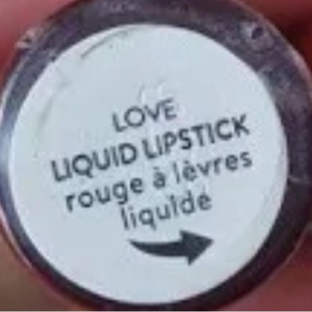 Honest Beauty Liquid Lipstick NWOB - Picture 2 of 4